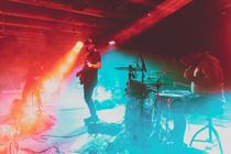 Izzy And The Black Trees (2)