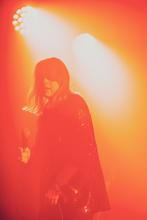 Izzy And The Black Trees (4)