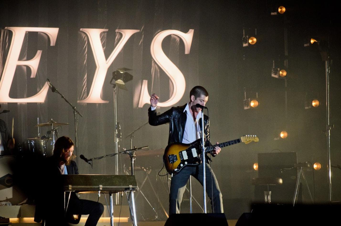 0984 Arctic Monkeys