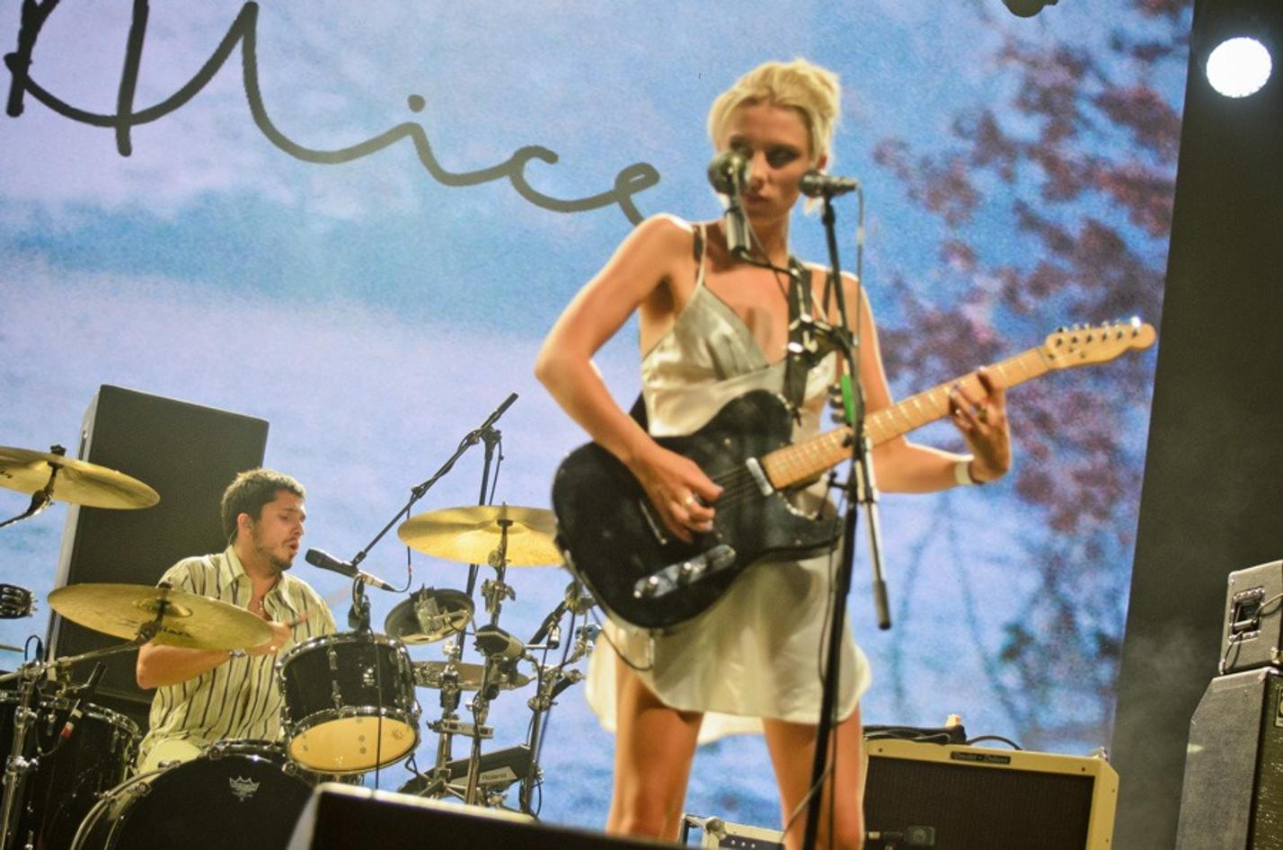 24 Wolf Alice