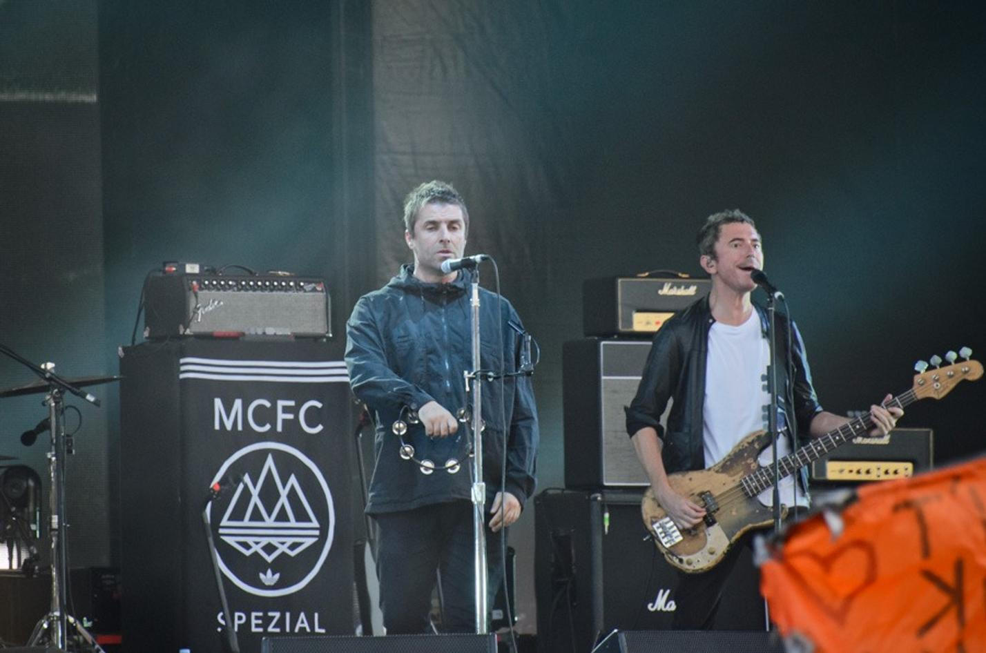 14 Liam Gallagher