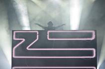 9852 ZHU