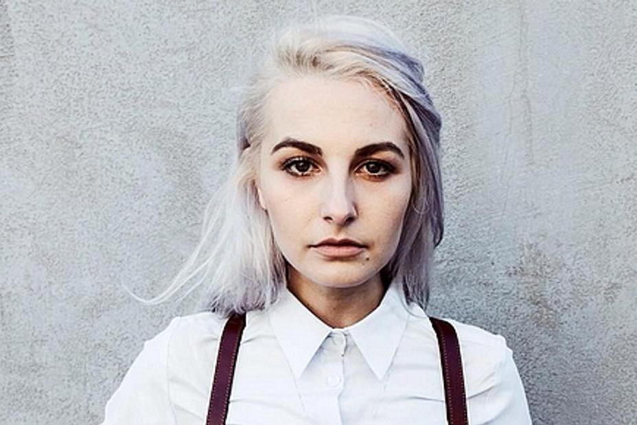 fullmoonzine.cz