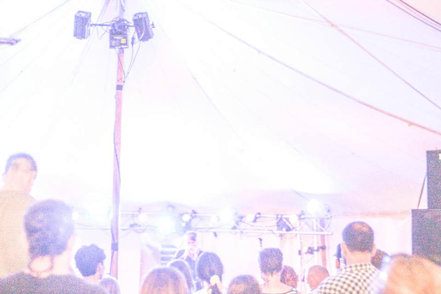 Načeva & Karaoke Tundra & DJ Five Průvan v hlavě, Open Air Program 2016, Hradec Králové (13)