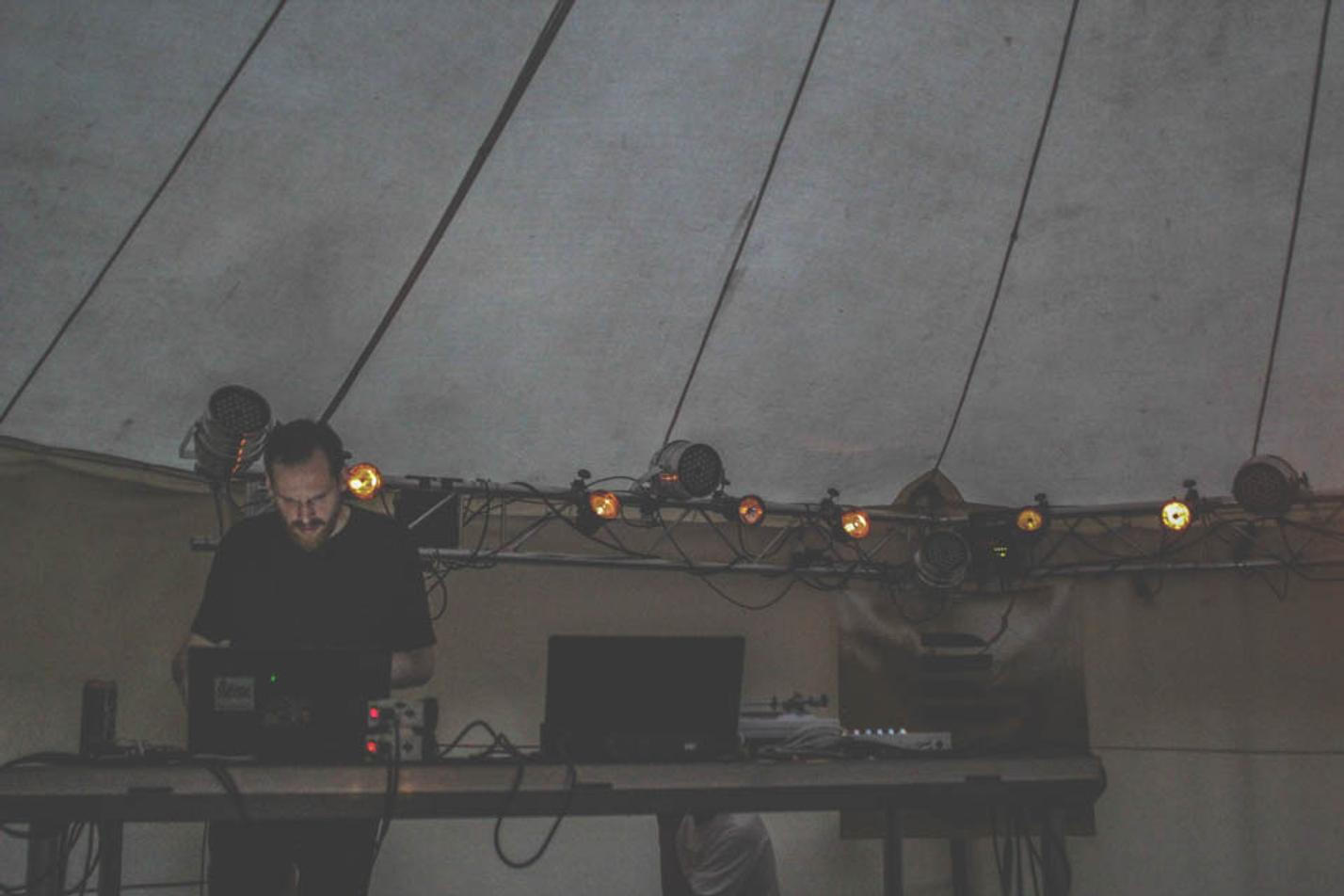 Načeva & Karaoke Tundra & DJ Five Průvan v hlavě, Open Air Program 2016, Hradec Králové (4)