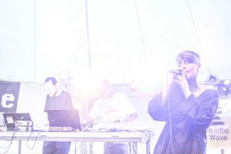Načeva & Karaoke Tundra & DJ Five Průvan v hlavě, Open Air Program 2016, Hradec Králové (5)