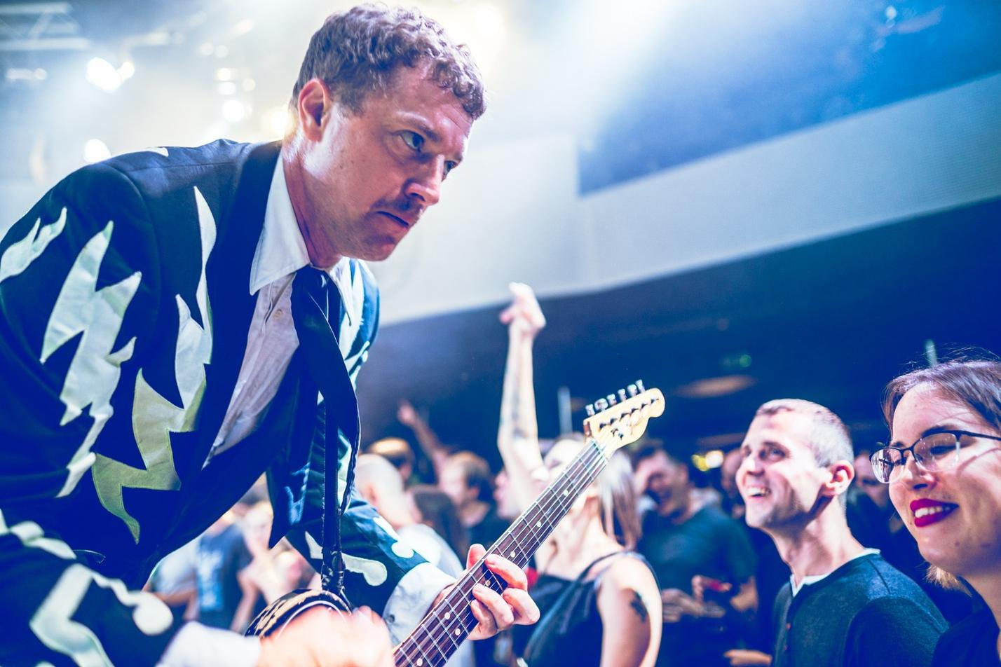 The_Hives (2)