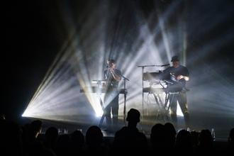 Weval, Roxy (1)