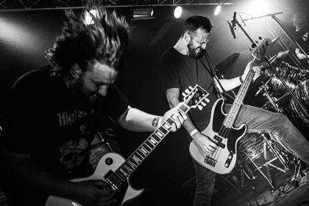fullmoonzine.cz