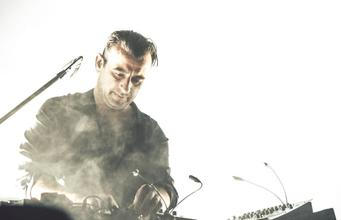 Moderat 1
