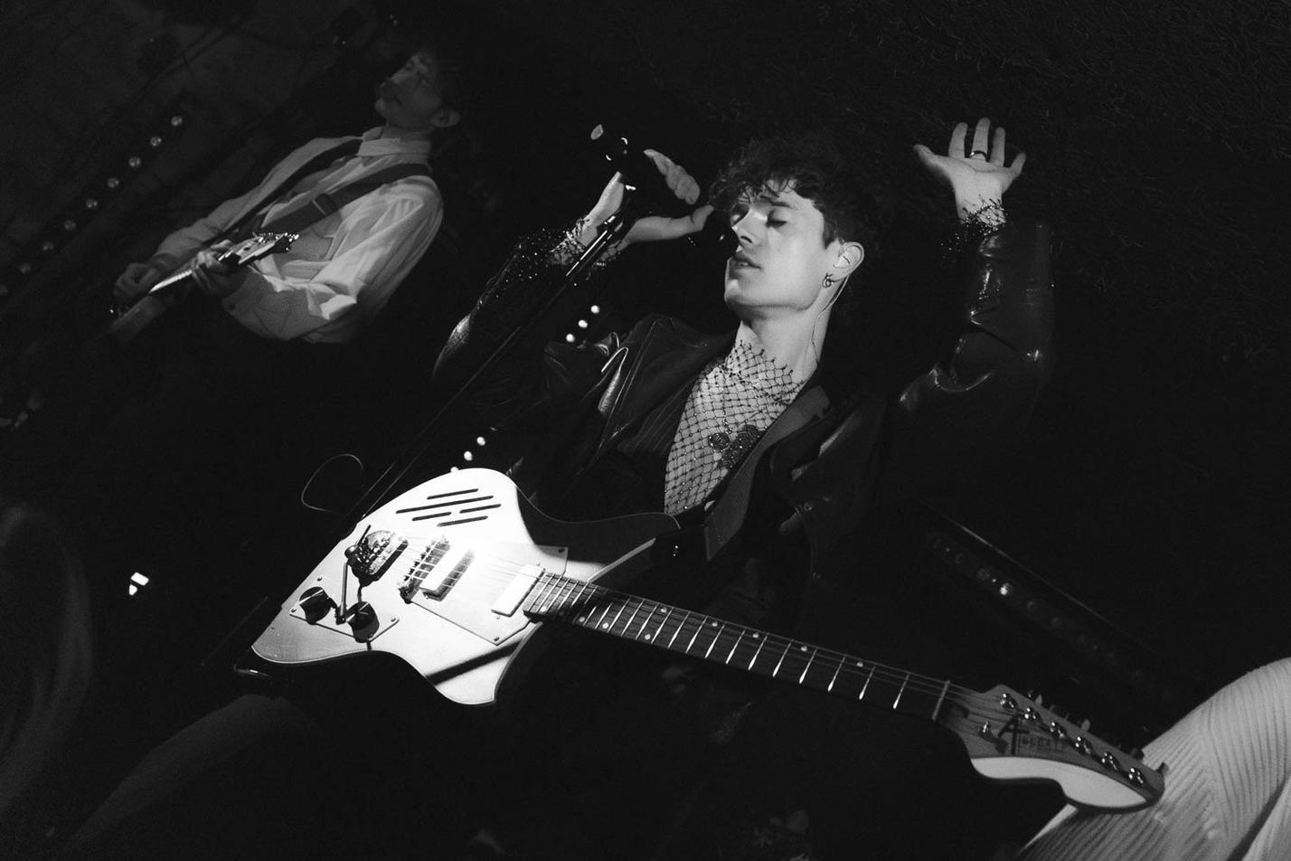 King No-One (11)