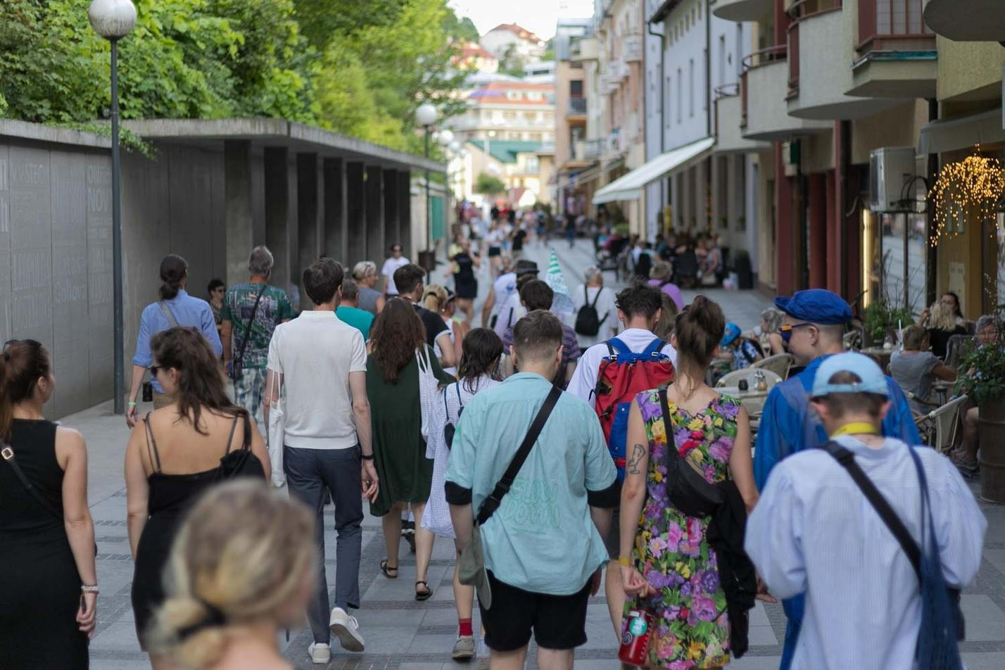 Komentovaná prohlídka výstav 08