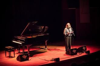 16_Lubomyr_Melnyk_Le_Guess_Who_2015
