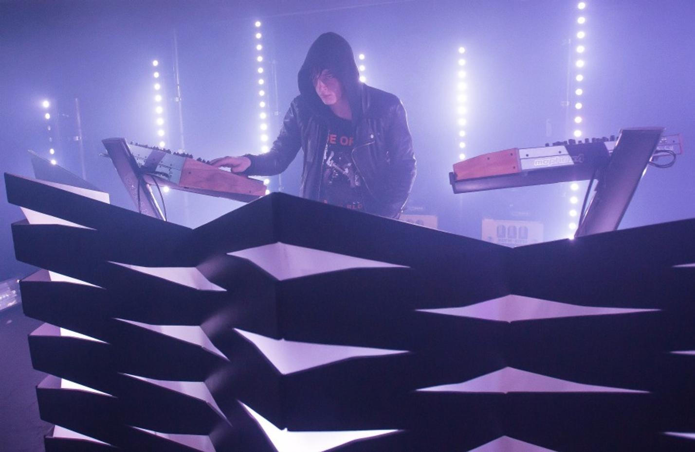 08_Perturbator