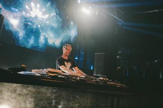 dj