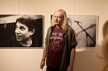 2-Fotografie, které hrají - vernisáž