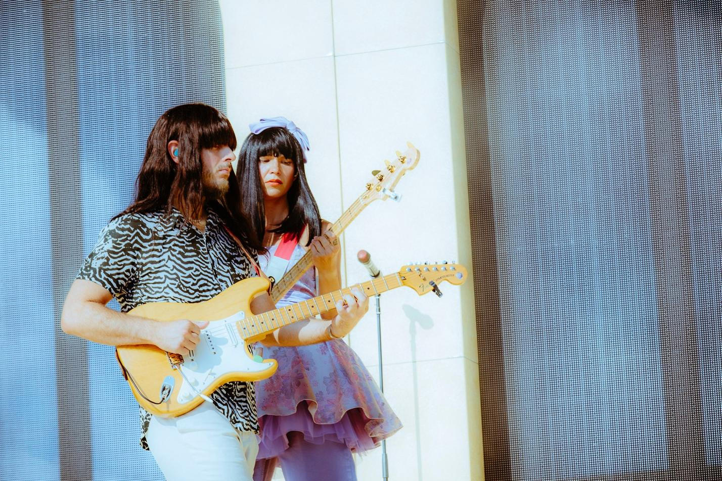 KHRUANGBIN - 1