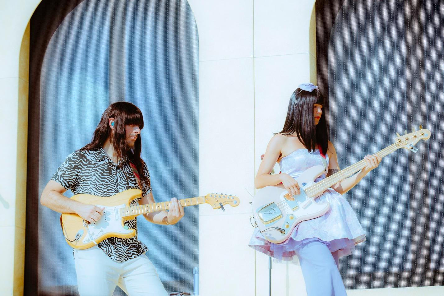 KHRUANGBIN - 5