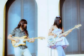 KHRUANGBIN - 5
