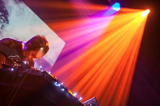 02_sun_glitters