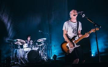 Travis in concert,  Portsmouth Guildhall, Portsmouth, UK - 1421