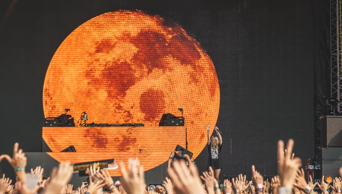 02_Alison Wonderland