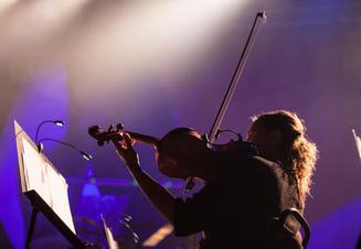 José González with The String Theory (3)