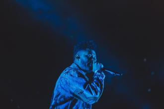 32_The Weeknd