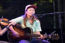 Nora Brown a Stephanie Coleman