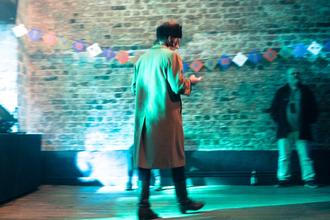 22 Holy Motors prisli do klubu Von Krahl.