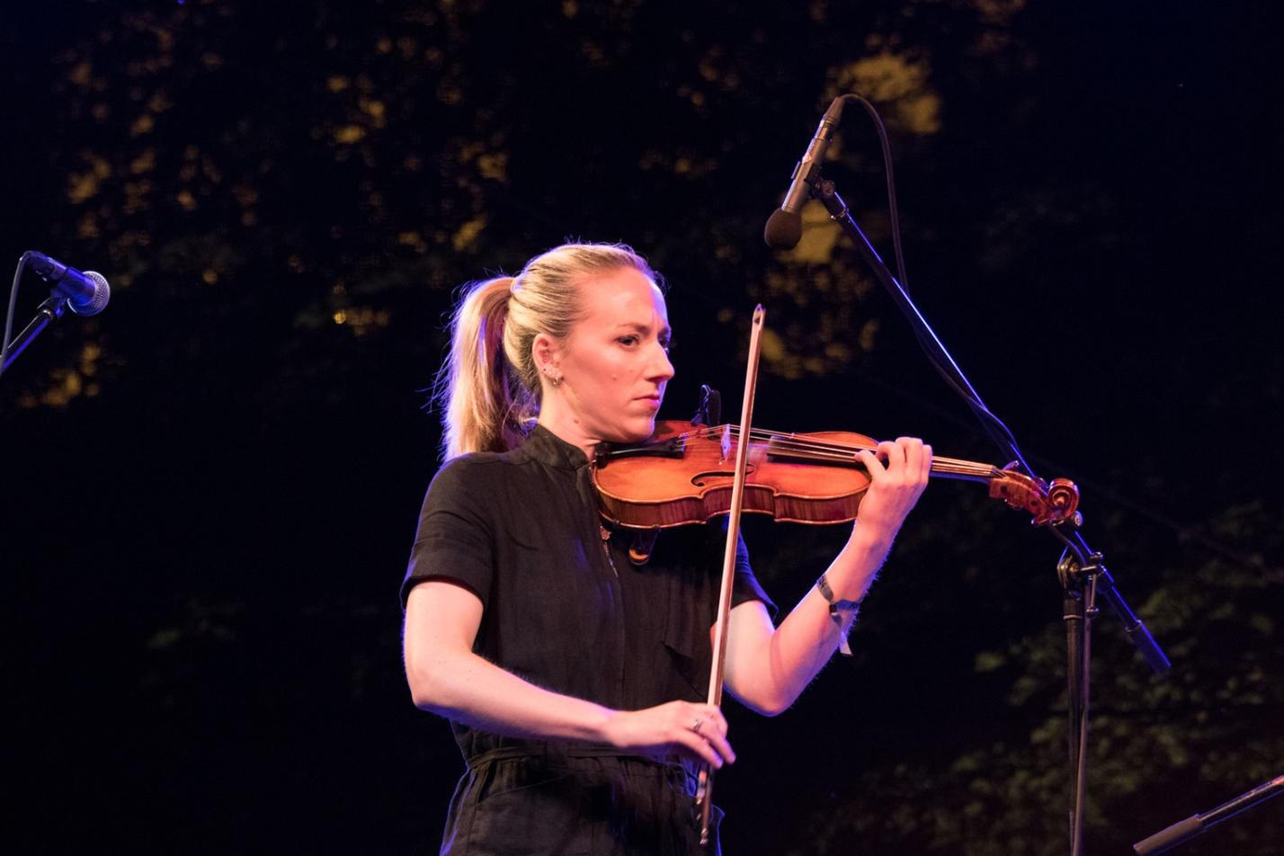 Catrin Finch a Aoife Ní Bhriain