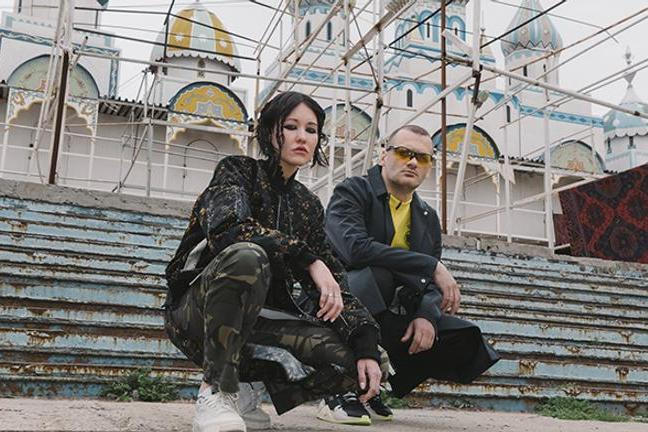 fullmoonzine.cz