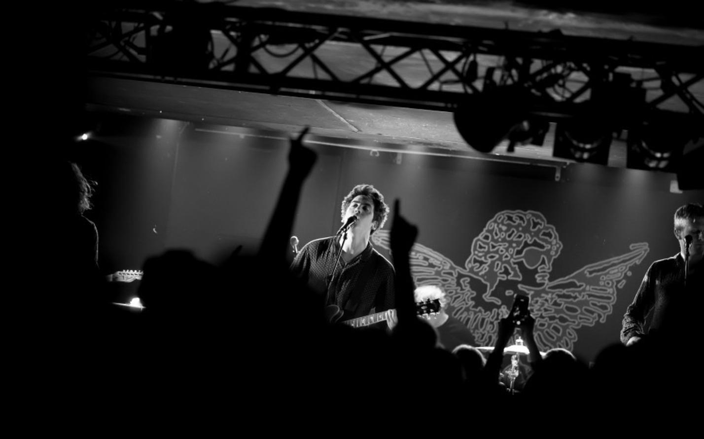 04_Circa Waves