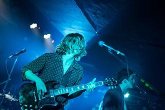 09_Circa Waves