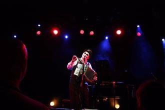 the Tiger Lillies04