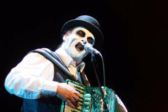 the Tiger Lillies02