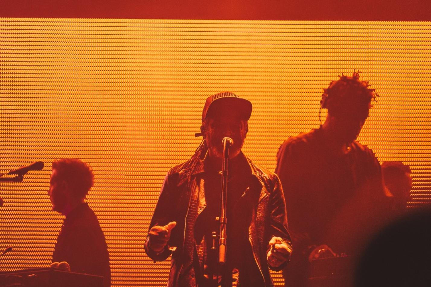 20_Massive Attack