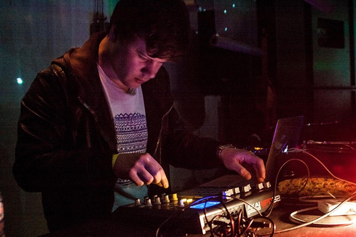 Ital Tek