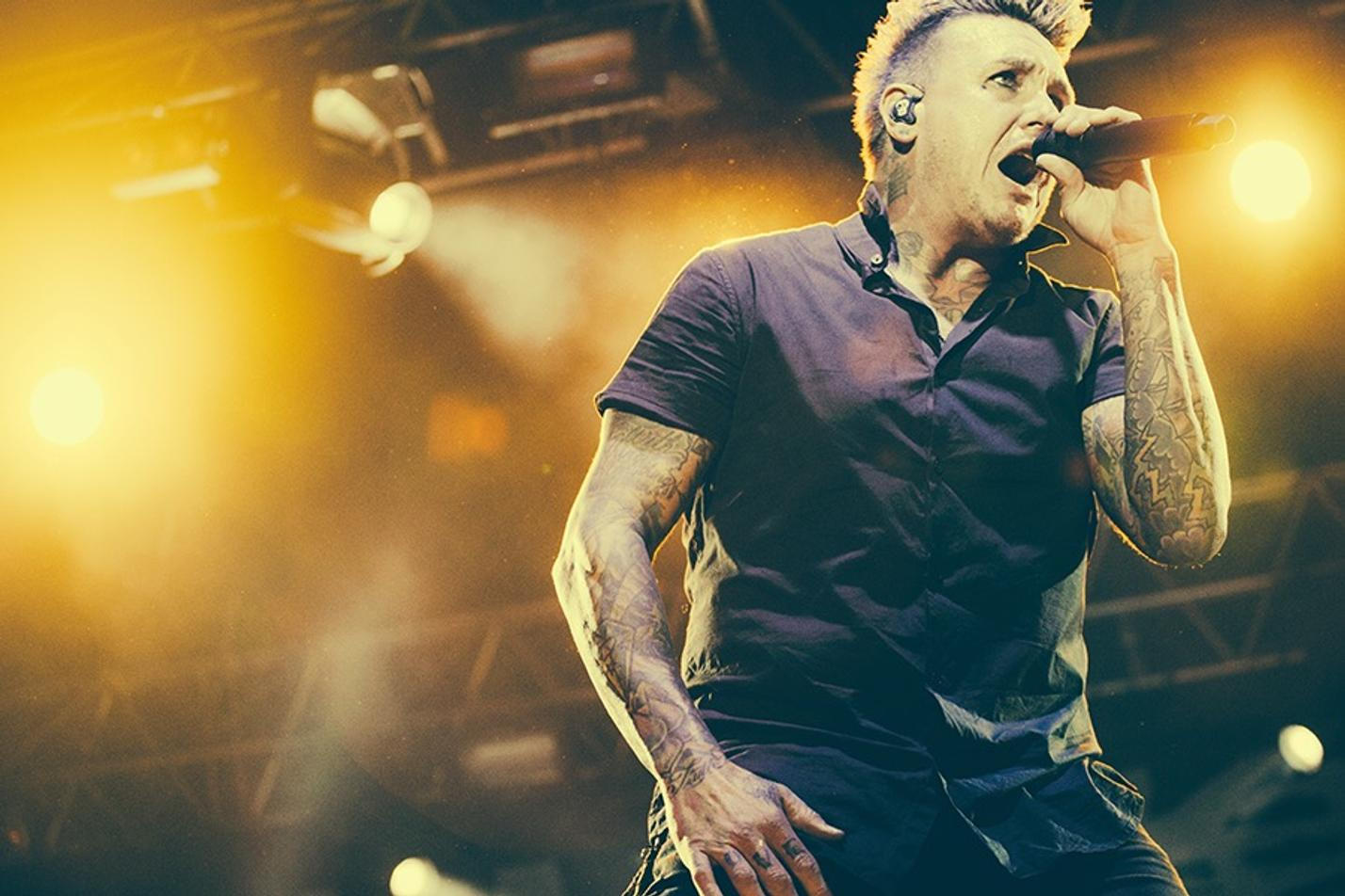 PapaRoach3
