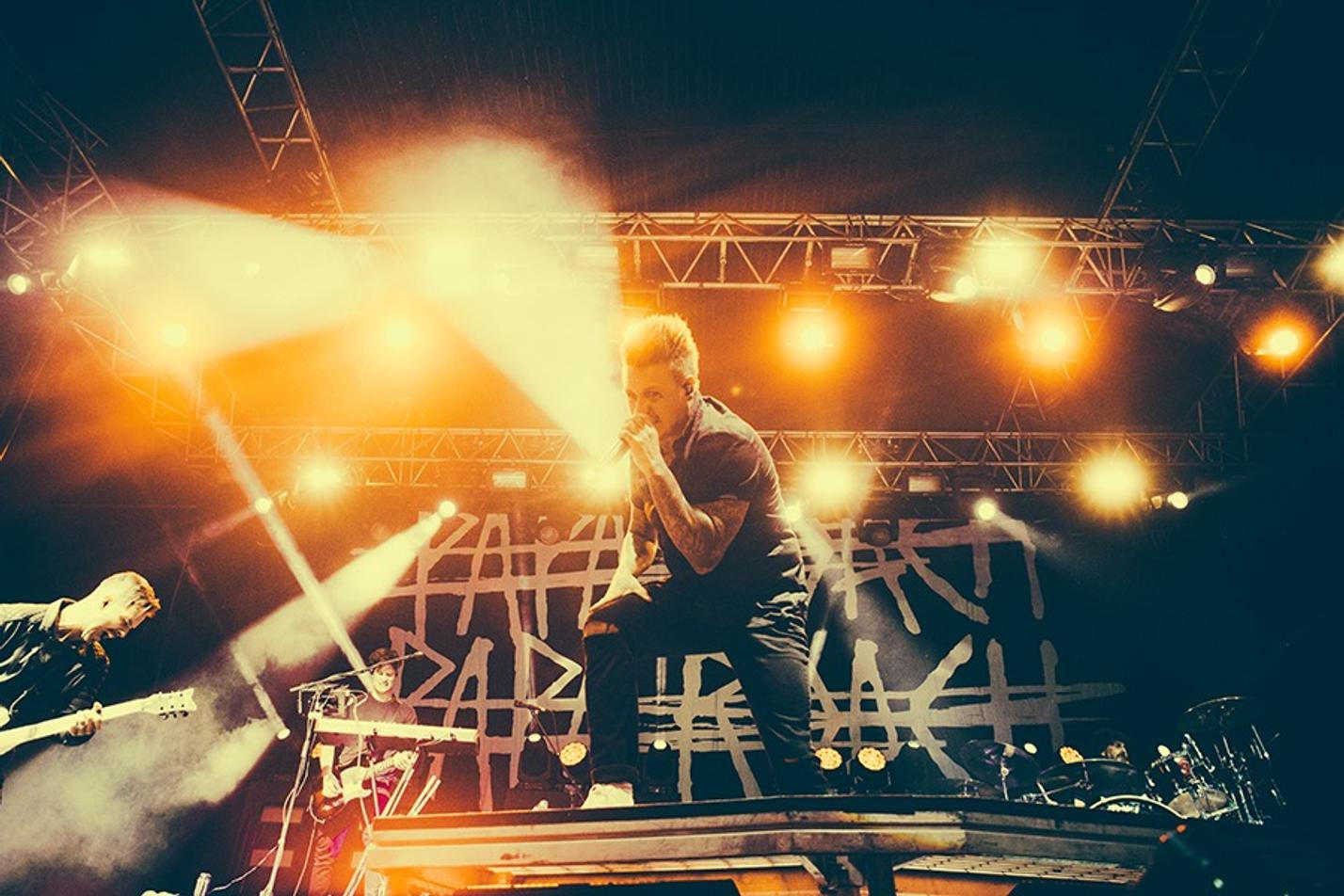 PapaRoach1