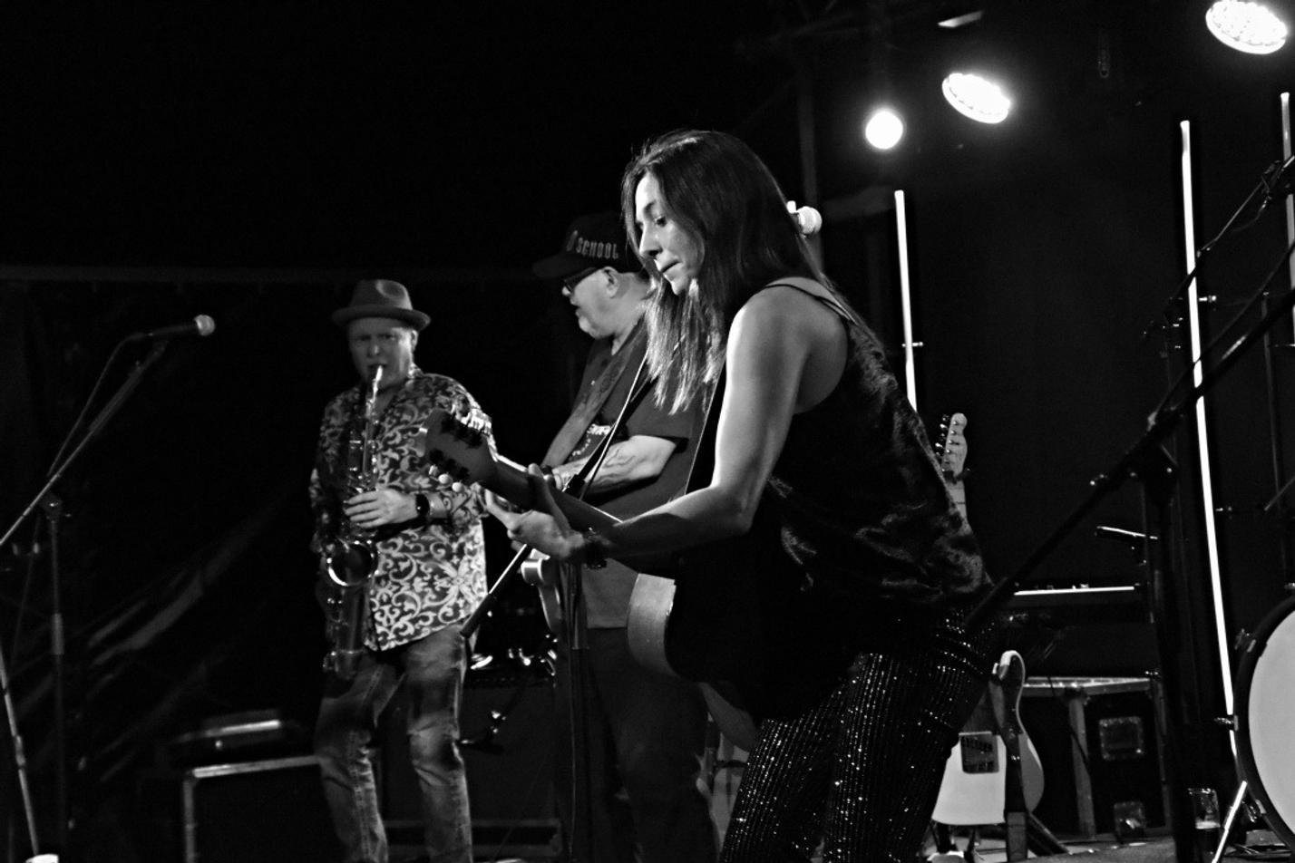 8-Jam Session