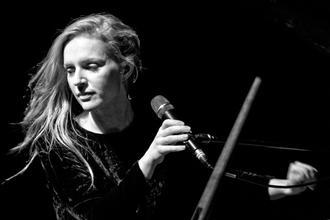 Agnes Obel