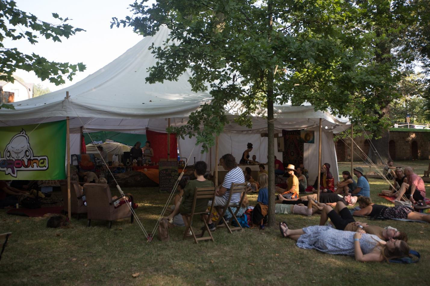 Worldfest čajovna