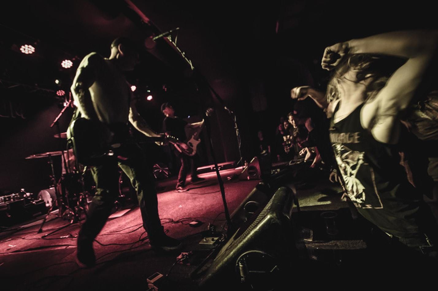 09-unsane