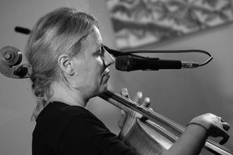 Dorota Barová