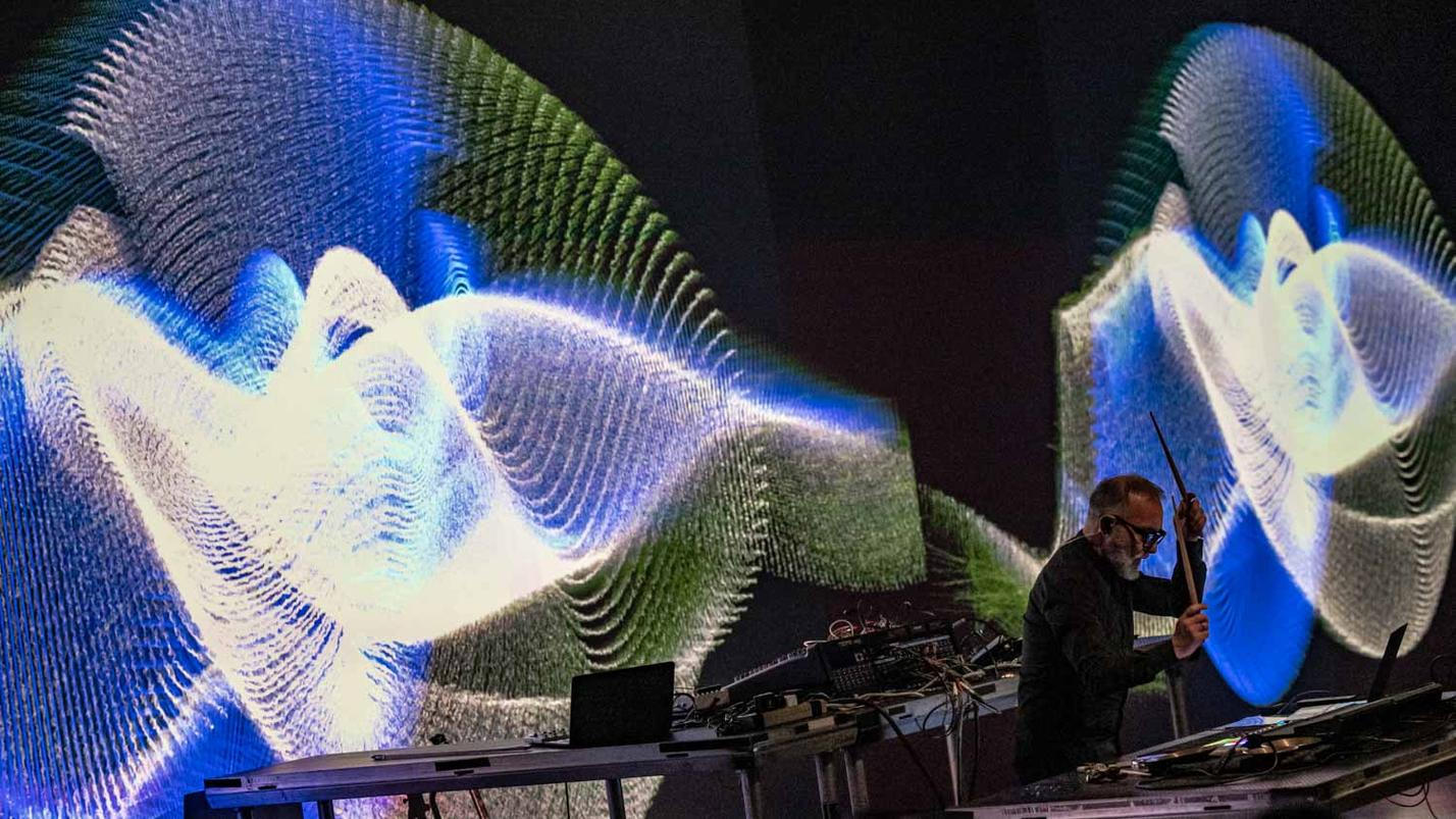 Spectaculare, Abul Mogard & Rafael Anton Irisari + Simone Bosco, 17 (1)