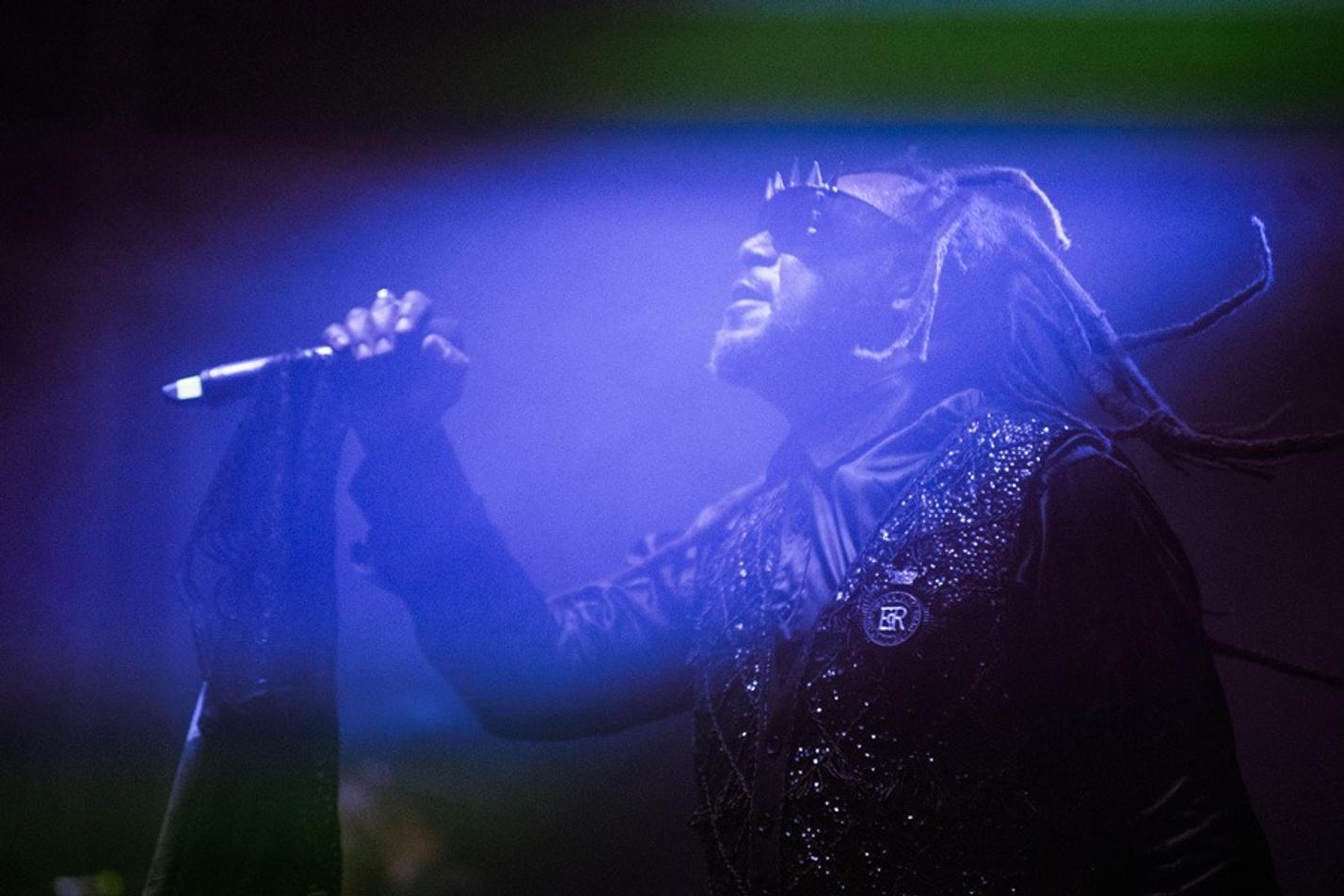 49_Skindred