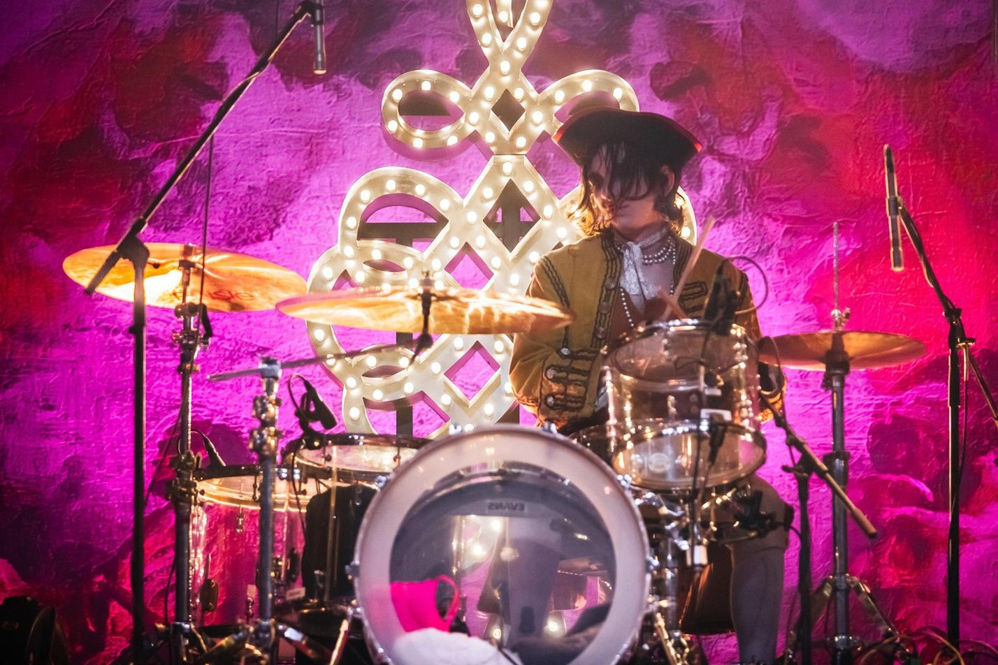 Palaye Royale 2