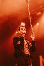 The Neighbourhood (1)