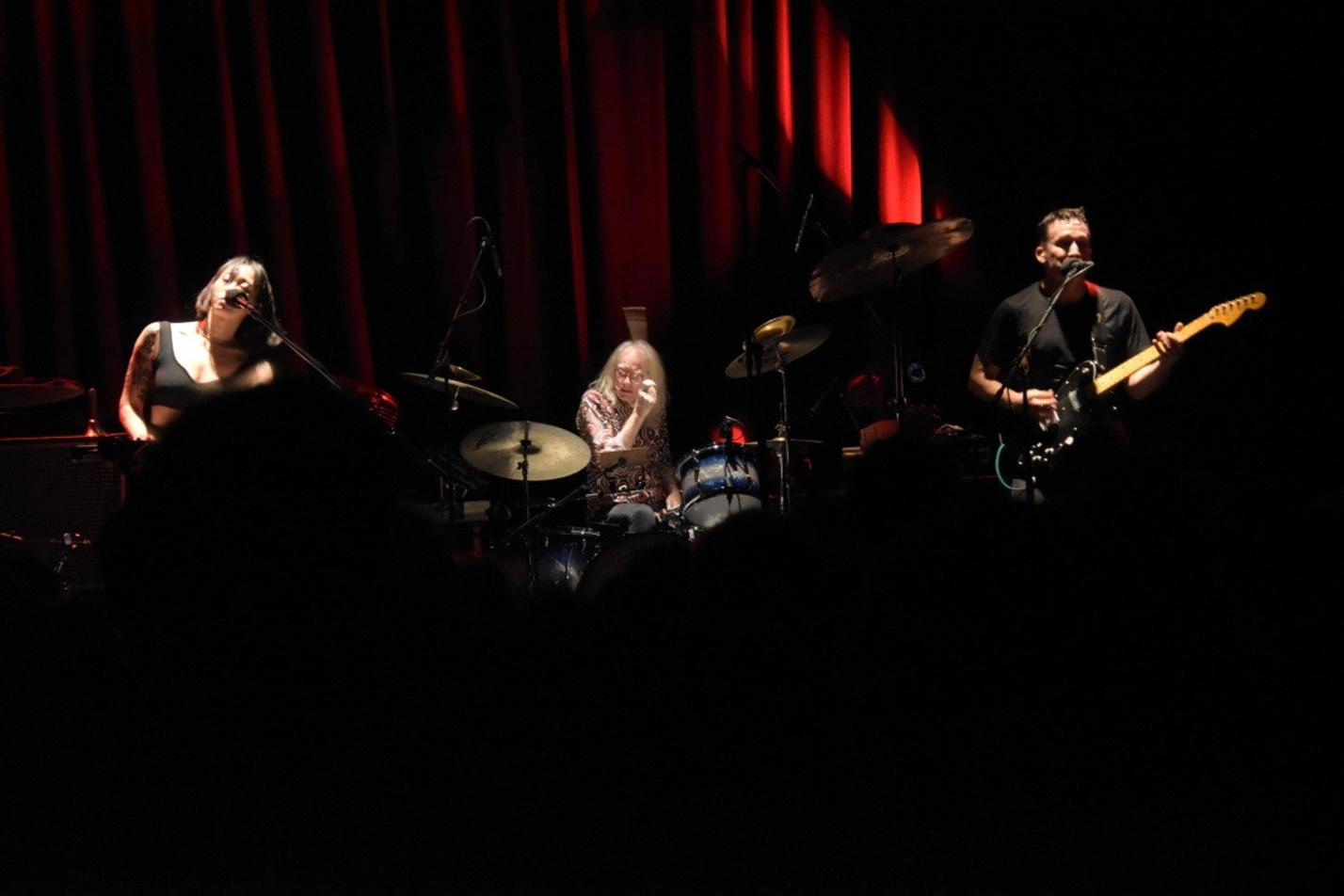 12-Xiu Xiu (1)